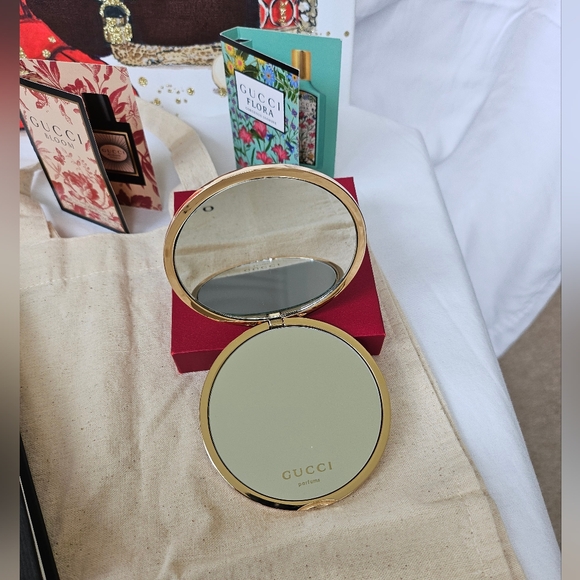 GUCCI bundle-journal, tote, compact mirror - Picture 5 of 6